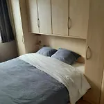 House Kimberly 194, Bus 102 Apartman